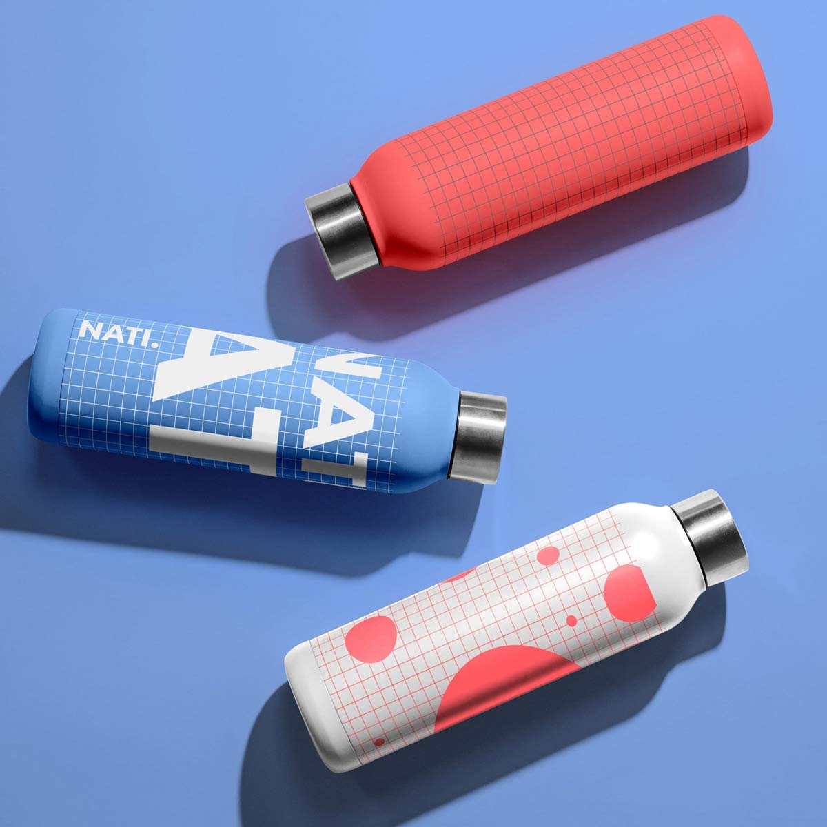 3 stainless steel water bottles on a solid background, free mockup